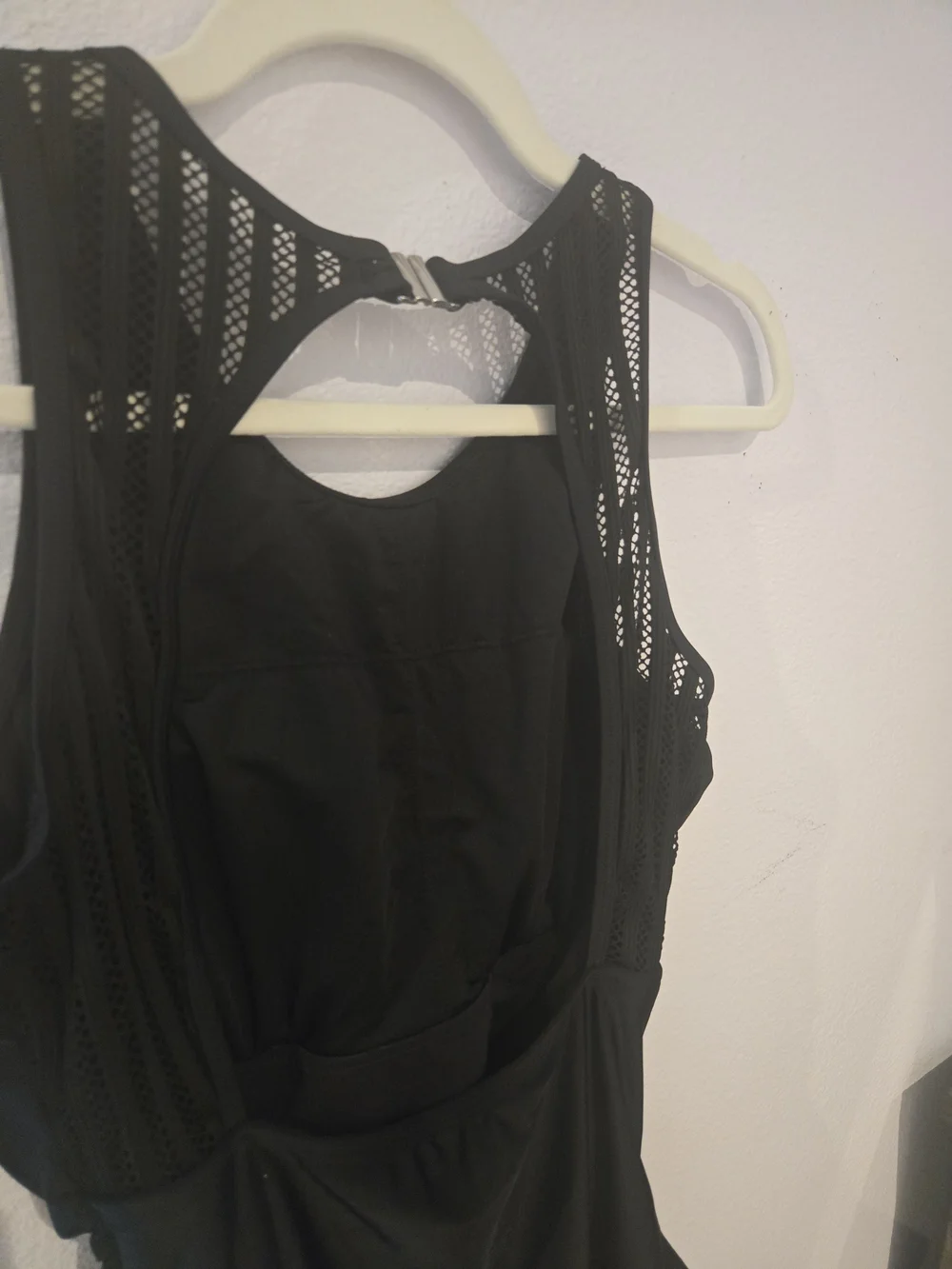 Cupshe Black High-Neck One-Piece Swimsuit